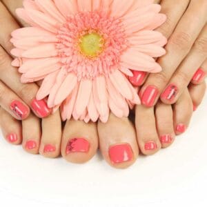 Manicure y Pedicure permanente