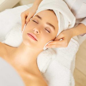 Limpieza facial profunda (productos Dermik)