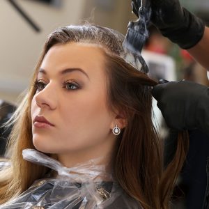 Tinte de raíz con tonalizante